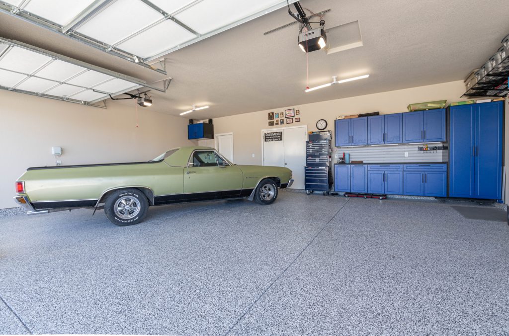 PRO Garage Renovations - Redline Garagegear garage storage - PRO Garage Renovations PRO Garage Renovations - Redline Garagegear garage storage - Serving Fort Collins and surrounding areas